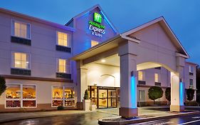 Holiday Inn Express Frackville Hotel